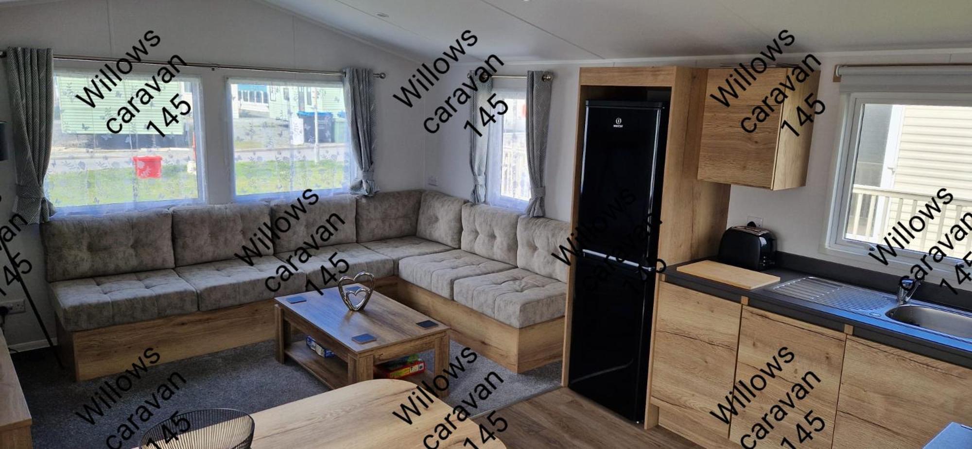 Willows Caravan 145 Llanddwywe Екстериор снимка