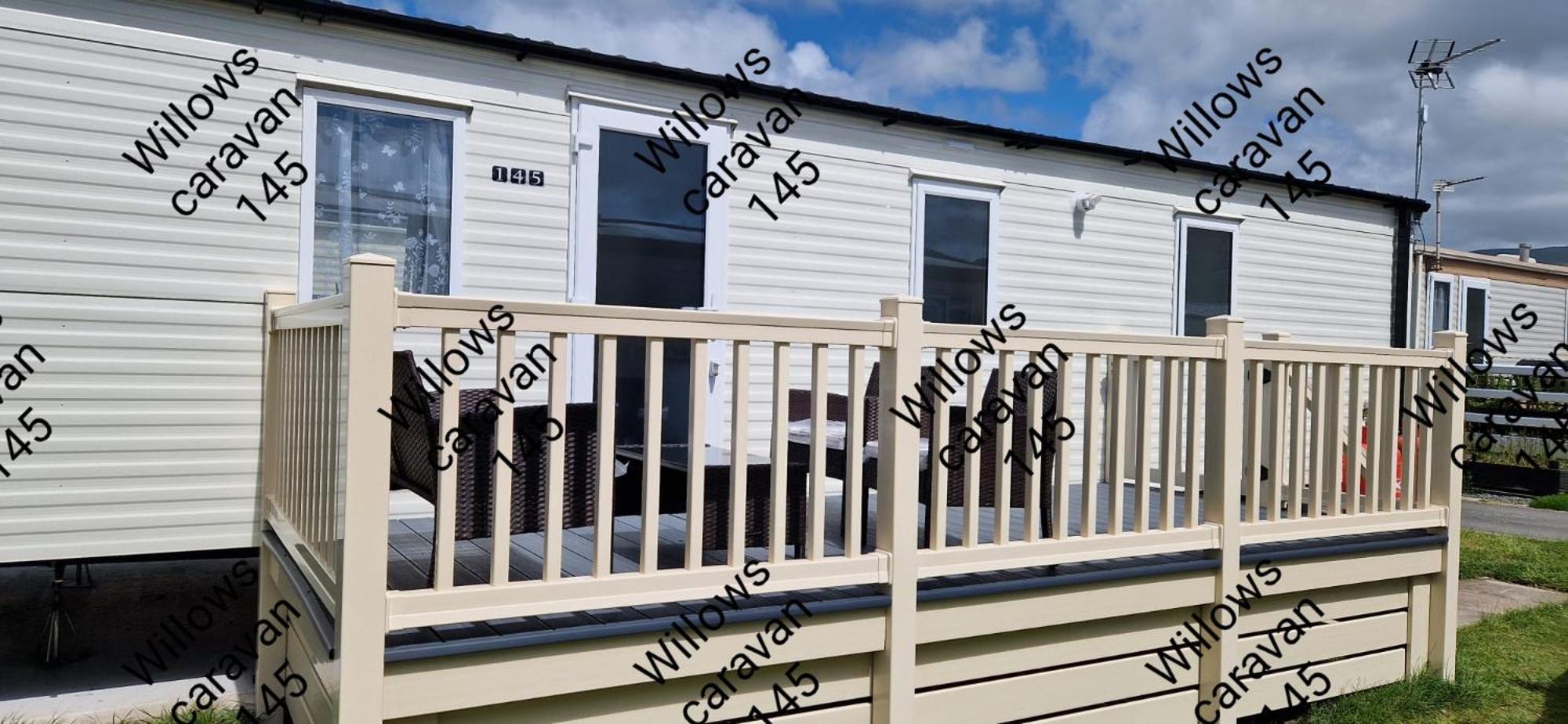 Willows Caravan 145 Llanddwywe Екстериор снимка